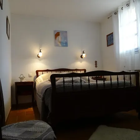 D'hotes Le Baou Bed and Breakfast Annot