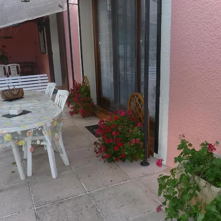 D'hotes Le Baou Bed and Breakfast Annot