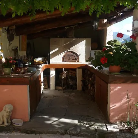 D'hotes Le Baou Анно