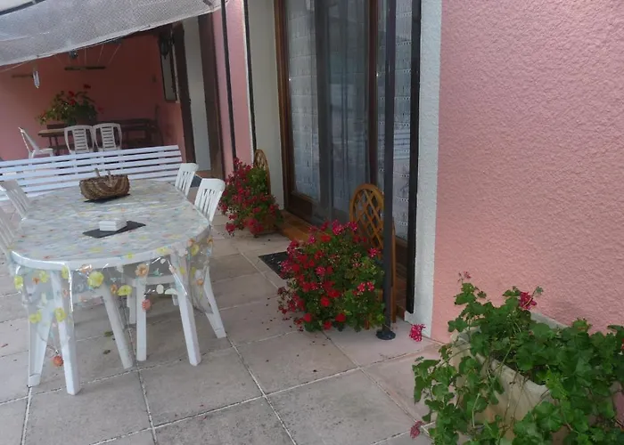 D'hotes Le Baou Bed & Breakfast Annot